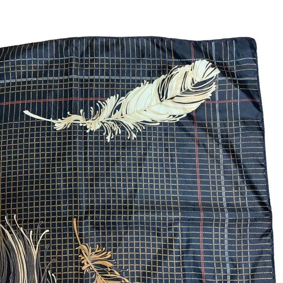 VINTAGE feathers black square scarf - Picture 4 of 7